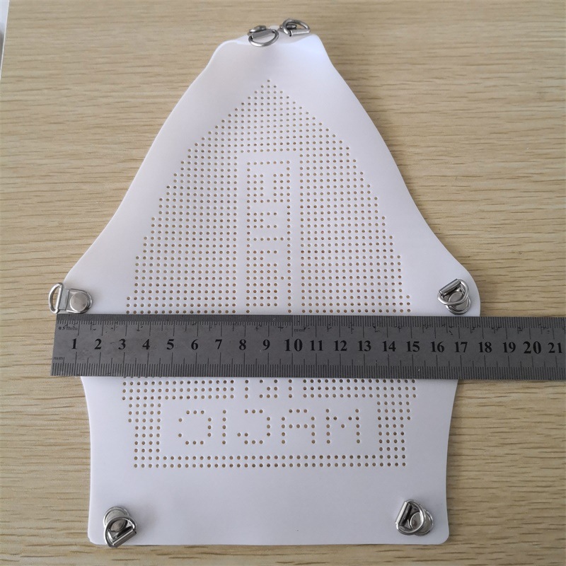 12352769762_110707945