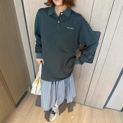 原版开发！缪系25新款长袖T恤胸前刺绣字母珠地棉下摆罗纹女翻领