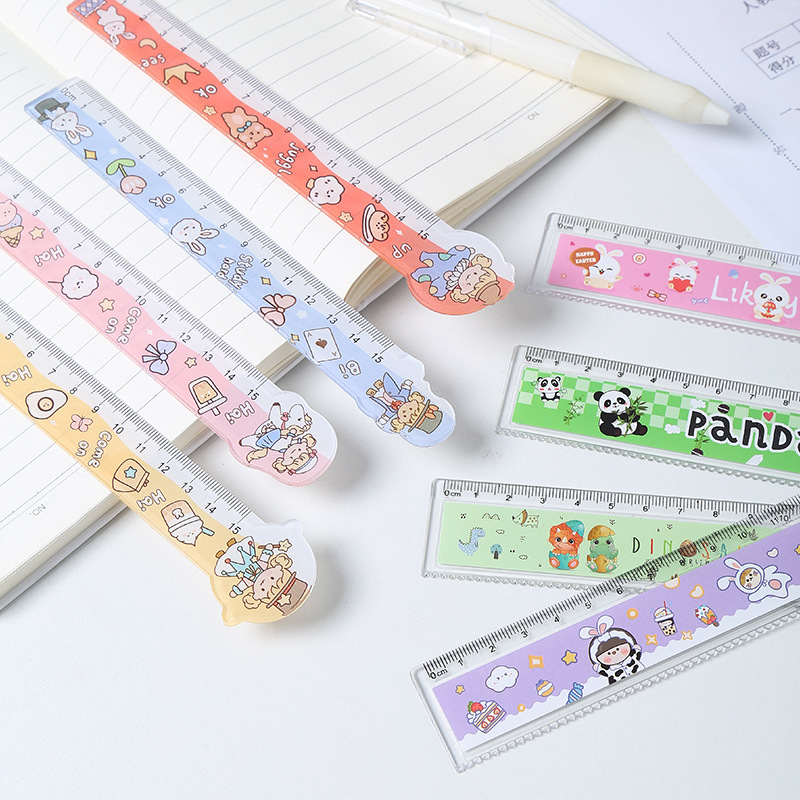 Regla recta de dibujos animados creativos de 15cm regla de plástico de forma especial para estudiantes con papelería multifuncional encantadora premios para niños al por mayor