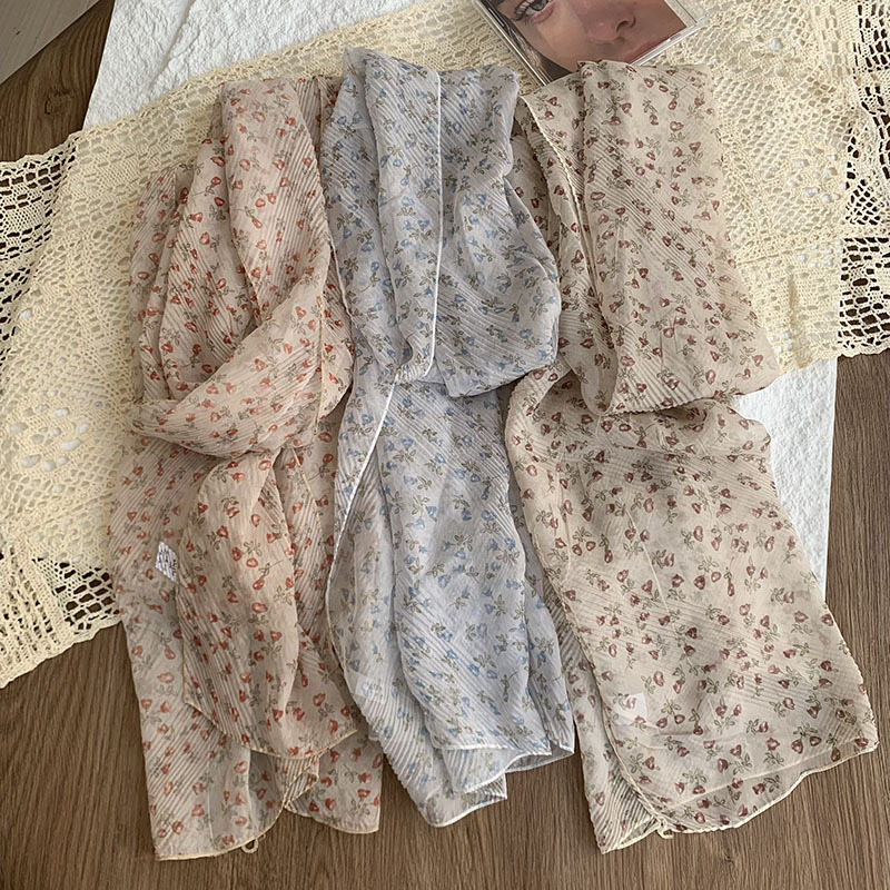 Bufanda delgada, nueva bufanda de seda de verano, pañuelo floral de alta calidad, bufanda de cuello, pequeño chal de protección solar fresco al por mayor