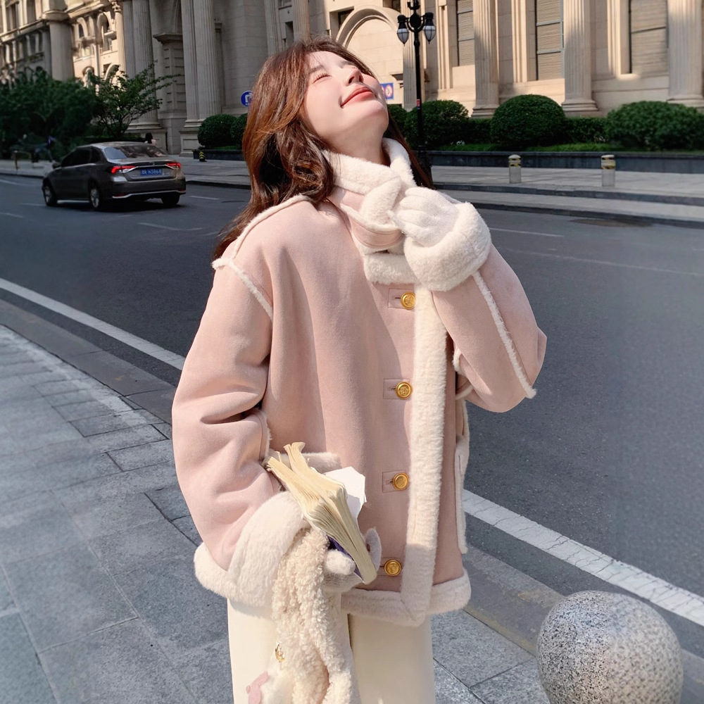 샤오 샹펑 모피 원 스웨이드 재킷 여자 2024 년 겨울 새 폭발 한국 기모 두꺼운 베어러 세트