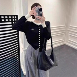 American Sweetheart Alo Casual Knitted Cardigan Women's Round Neck Contrasting Color Andy Velvet Long-Sleeved Color Matching Bottoming Top Layered