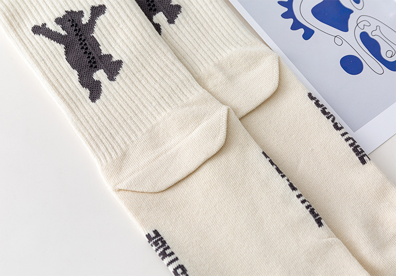 Unisex Casual Letter Bear Cotton Crew Socks A Pair display picture 11