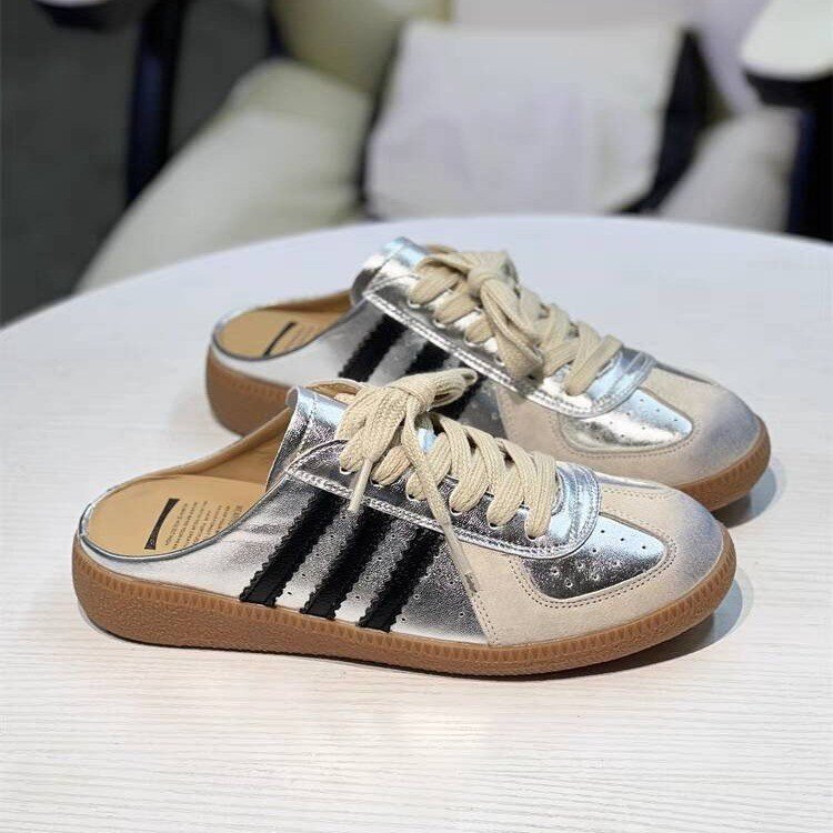 Retro distressed brushed flat closed toe half slippers for women 2024 new all-match outer wear comfortable heel-free white shoes Retro distressed brushed flat closed toe half slippers for women 2024 new all-match outer wear comfortable heel-free white shoes