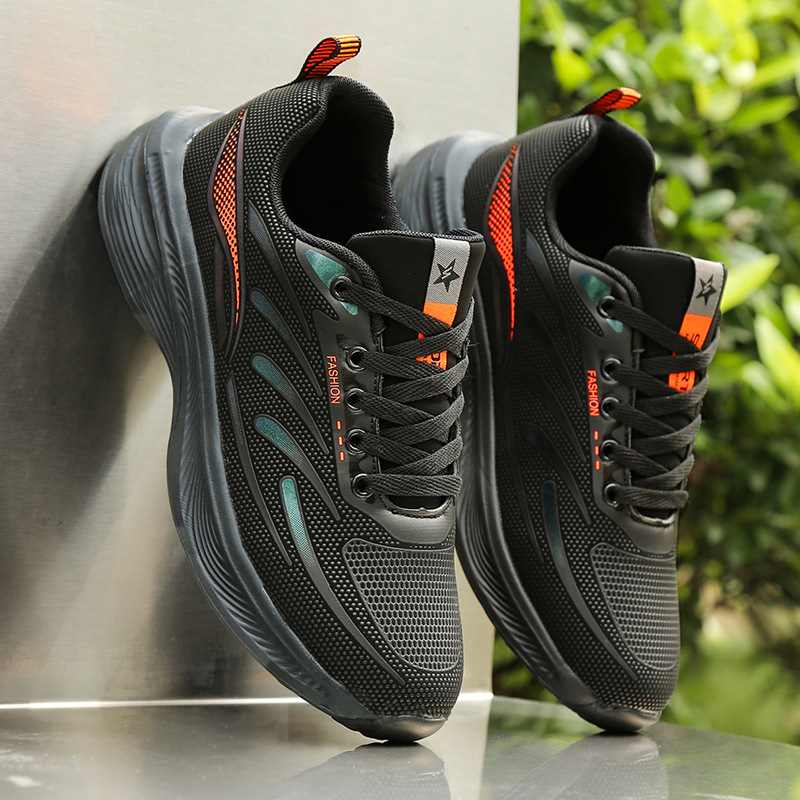 Otoño e invierno para hombres nuevos zapatos para hombres zapatos de trabajo negros casuales zapatos para correr zapatos deportivos de cuero comercio exterior transfronterizo