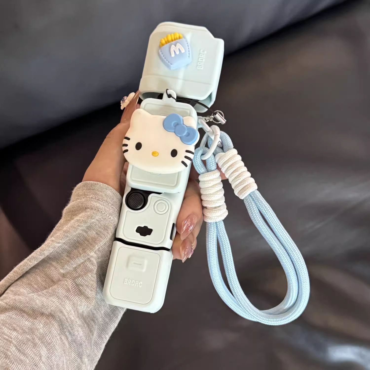 Aplicable a DJI Pocket3 cubierta de silicona molde abierto personalizado resistente al desgaste resistente a la caída resistente a altas temperaturas resistente a bajas temperaturas todo incluido