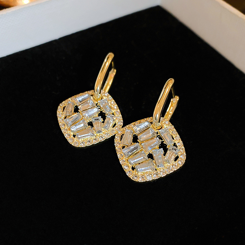 Square fashionable elegant geometric earrings with zircon
