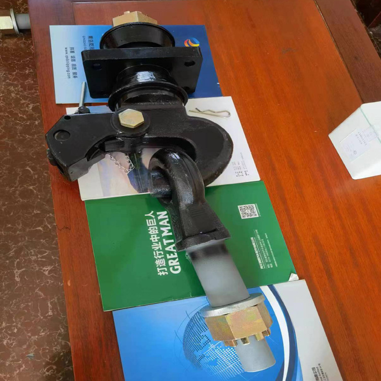 50孔径挂车卡钩     内孔径5.0公分锻打牵引卡钩     大量销售