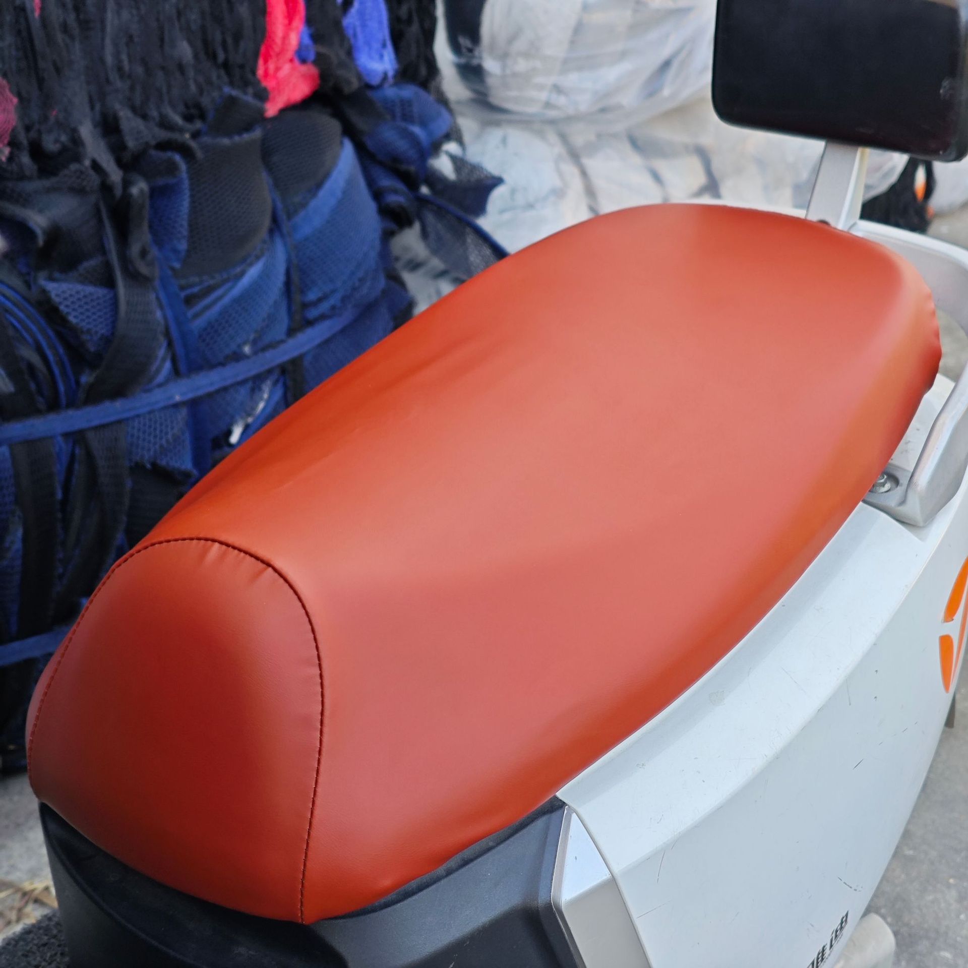 Four Seasons Universal Brown Stretch Leather Electric Motorcycle Seat Cushion Rain-proof Sun-proof Battery Scooter Leather Seat Cover