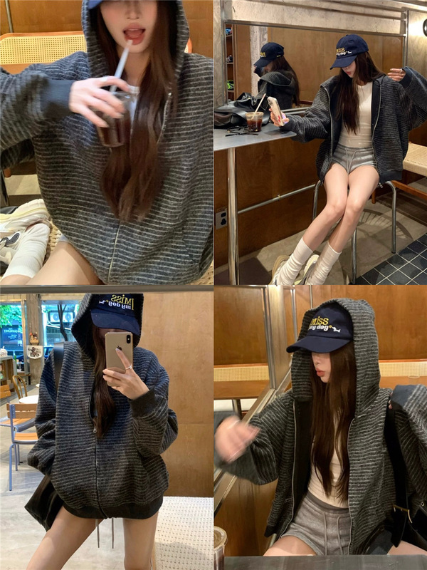 American Casual Rabbit Plush Round Neck Stripesd Sweatshirt for Women, Lazy Style, Loose and Versatile Zipper Jacket, Trendy 2025 Autumn and Winter