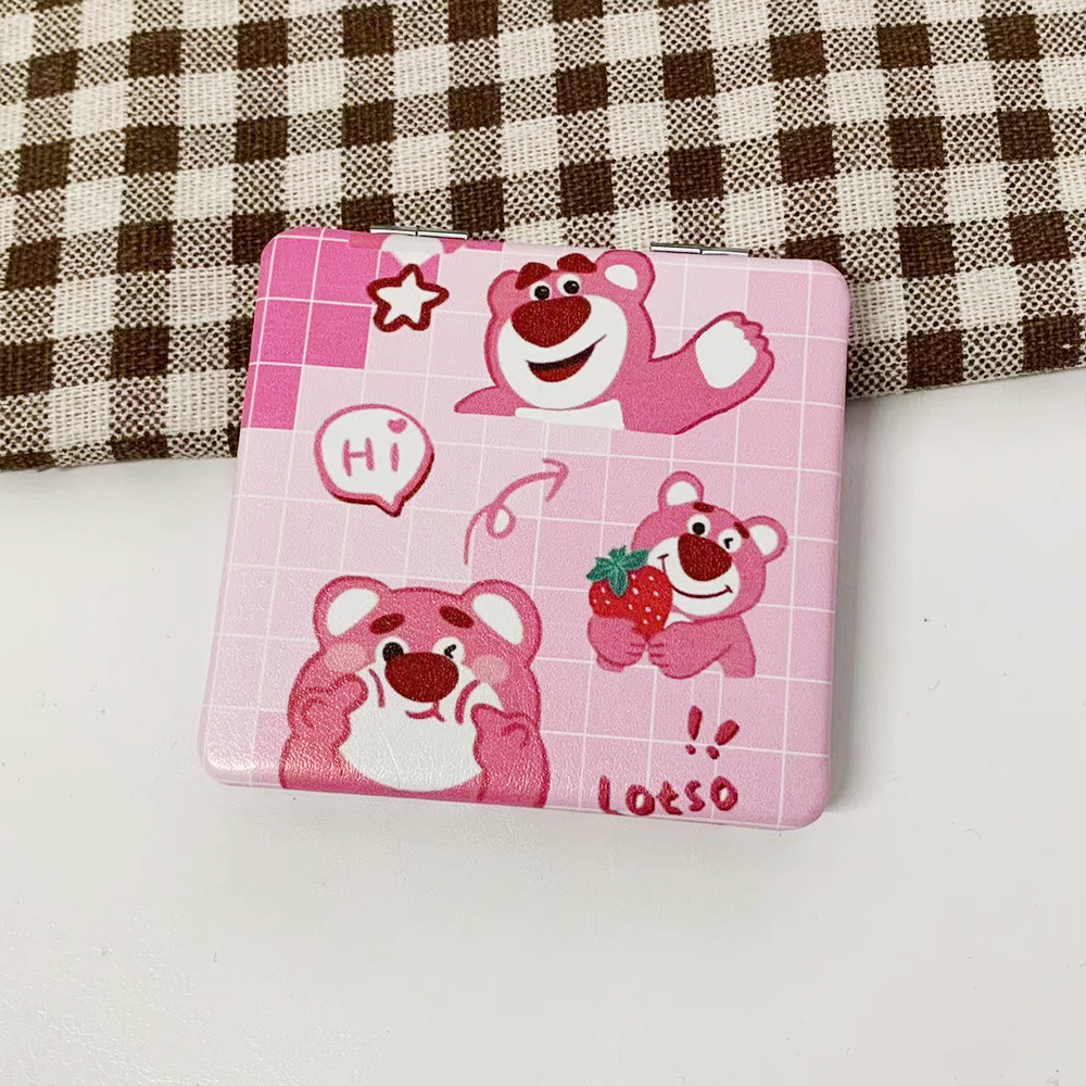 Nuevo perro Pacha osos de fresa doble cara plegable espejo de maquillaje tienda en línea tienda de espejo pequeño fábrica al por mayor