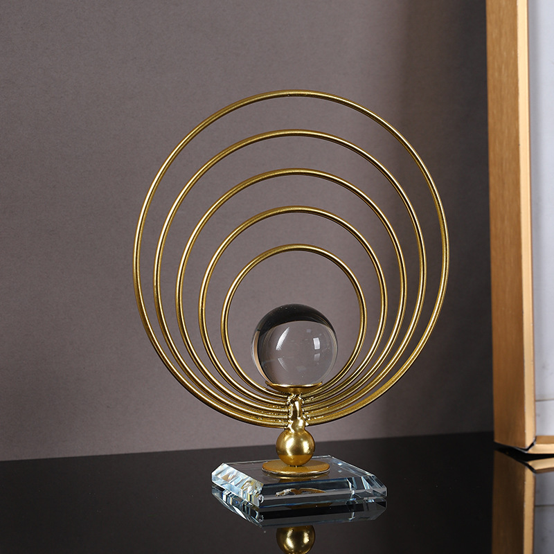 Líneas creativas de metal cristal bola decoración de nicho de alta calidad sala de estar dormitorio oficina decoración de escritorio