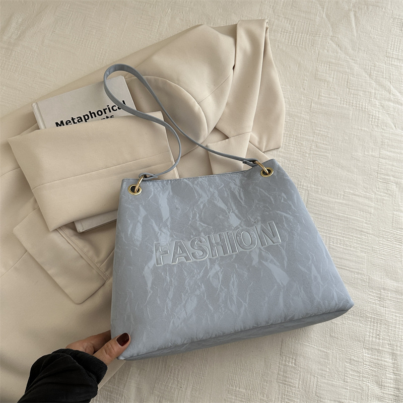 Bolsa plegable de gran capacidad para mujeres 2024 nuevo bolso de verano popular bolsa de viaje de hombro