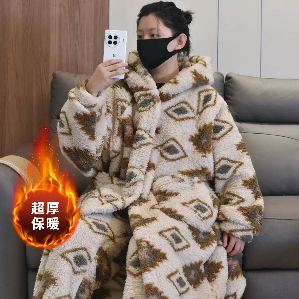 超厚保暖羊羔绒睡衣冬长袖连帽宽松家居服青少年超大码睡衣套装