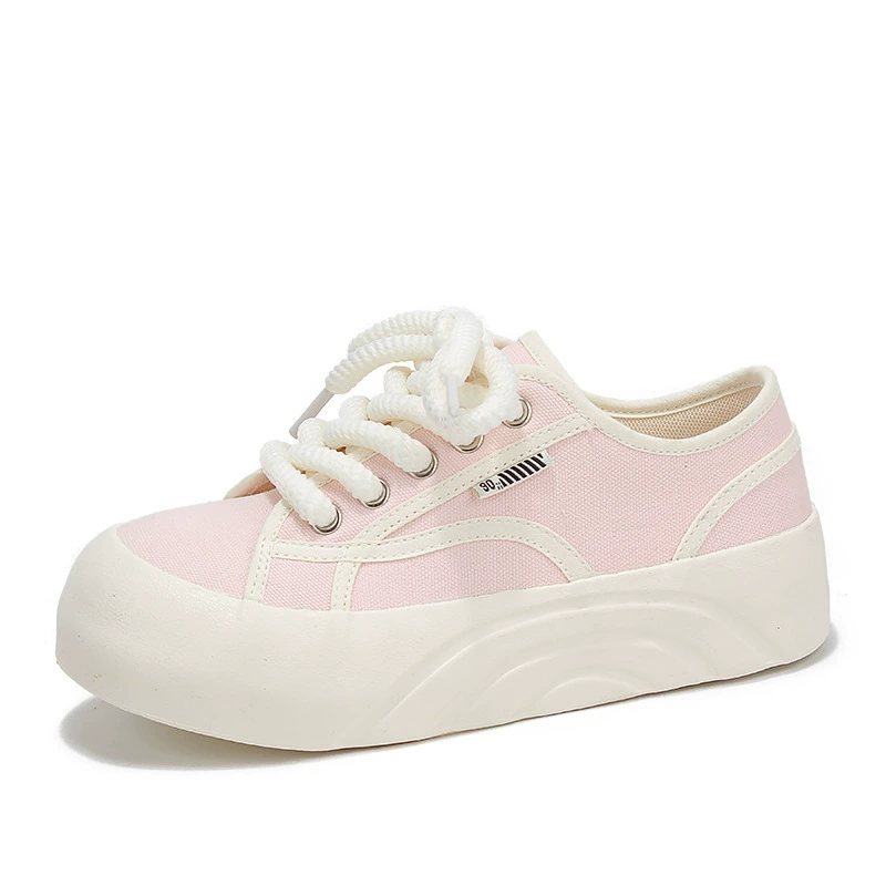П universal footwear flat?