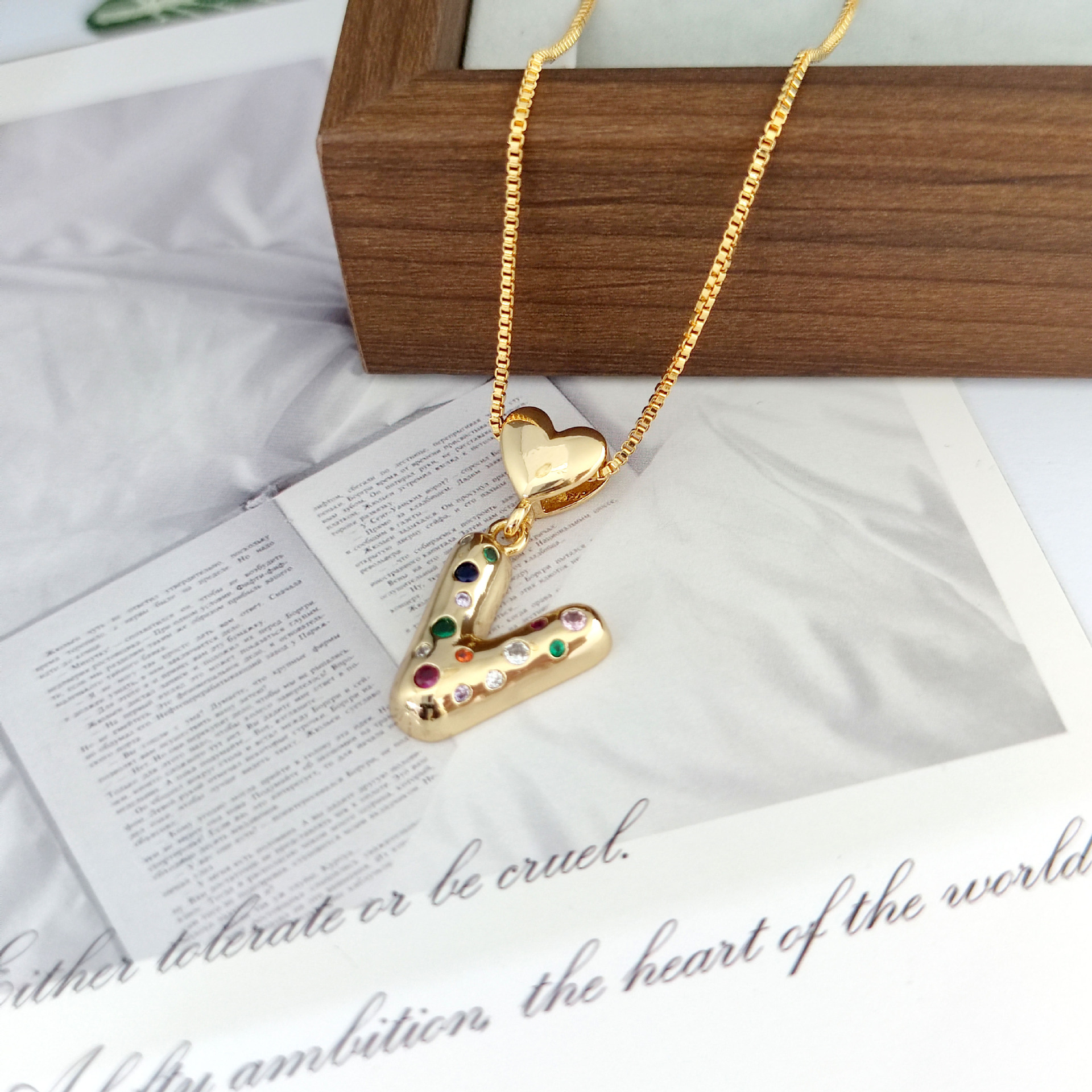 12g Weight Copper Pendant Material Zircon Inlay Material Pendant Necklace Classification Copper Chain Material 1 Piece Quantity Holiday, Daily Occasion Copper Material Letter, Heart Shape Pattern Women's Gender Inlay Design Simple Style Style Copper Inlay Letter Heart Shape Zircon Pendant Necklace 24