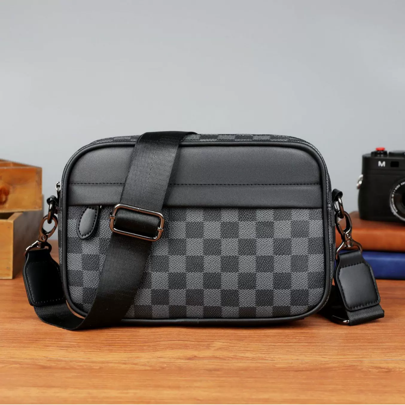 定制男士小挎包包大容量多功能休闲轻便通勤旅行商务单肩包斜挎包