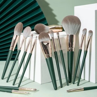 Eye Shadow Loose Powder Foundation Blush Concealer Brush Full Set of Beauty Tools 14 Green Cloud Makeup Brushes Makeup Set for Setting Makeup