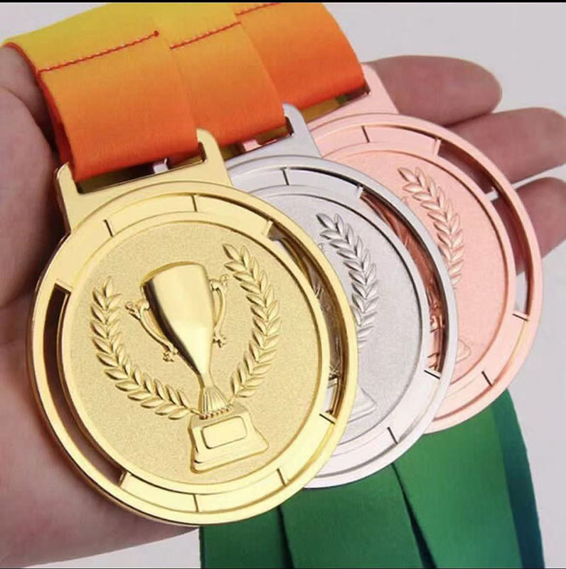 Wholesale cross-border sports competition medals, kindergarten sports medals, gold trophies, metal medals