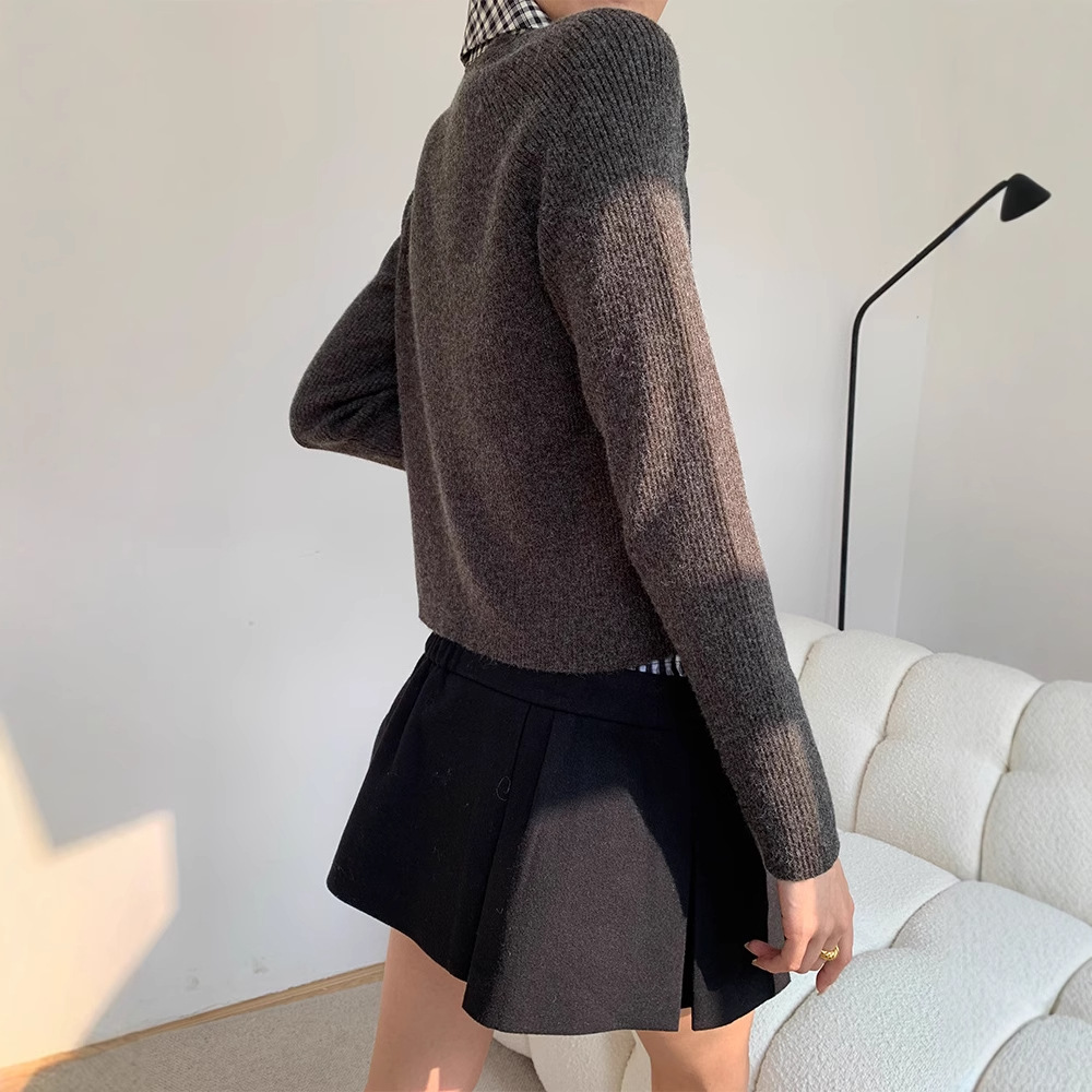 홍 셔츠 2024 가을과 겨울 새 옷깃 스웨터 니트 카디건 기질 디자인 센스 레이스 스웨터 여성 탑 코트