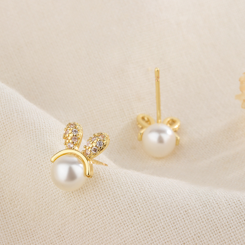 Fashion Bunny Ears Copper Plating Artificial Pearls Zircon Ear Studs 1 Pair display picture 2