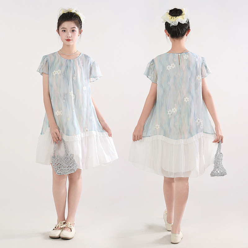 Junior High School Girls' Summer Thin Dresses, Medium and Large Children's Large Size Loose Princess Dresses, Teenage Skirts, Fashionable and Fashionable