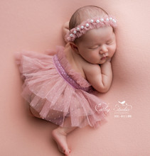 代发新生儿摄影服装公主蕾丝裙子珍珠发饰婴儿拍照兔兔裙网纱蓬蓬