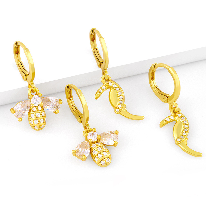 Korean Fashion Personality Simple Bee Parrot Zircon Earrings display picture 3
