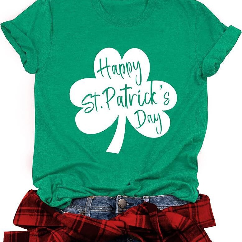 Women's St. Patrick's Day Shamrock T-shirt Blessing Lucky Ireland Shamrock Green Short Sleeve