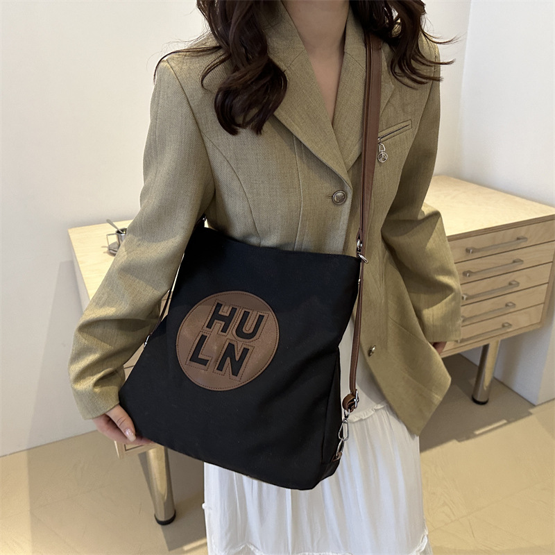 Bolso de hombro de lona casual para mujer Bolso de viaje ligero de gran capacidad Bolso de viaje para clase