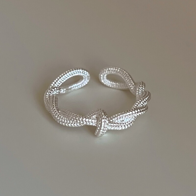 Minimalist Geometric Line Rings for Women, Ins-Style Niche Design, Trendy Knot Open Rings, Versatile Index Finger Rings Minimalist Geometric Line Rings for Women, Ins-Style Niche Design, Trendy Knot Open Rings, Versatile Index Finger Rings