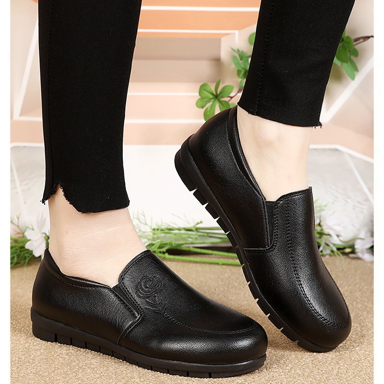 Grandes zapatos de pies anchos, zapatos de pies gordos, zapatos de primavera y verano sueltos, huesos de pies grandes, zapatos de cuero suave de ultrafibra, suela suave antideslizante, desgaste