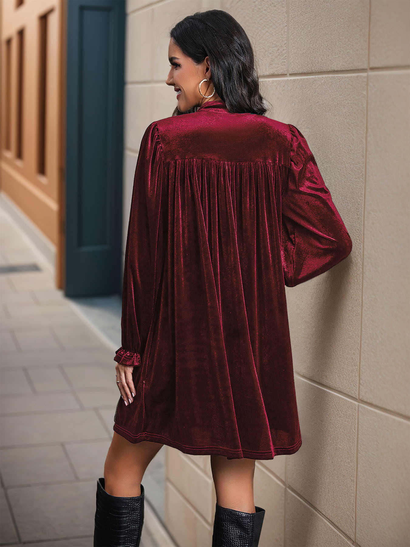 Vestido feminino de veludo em linha A – Vestido elegante retrô com manga curta e decote em V (mangas lanterna esvoaçantes, cintura alta, tecido de veludo macio)_voghion.com