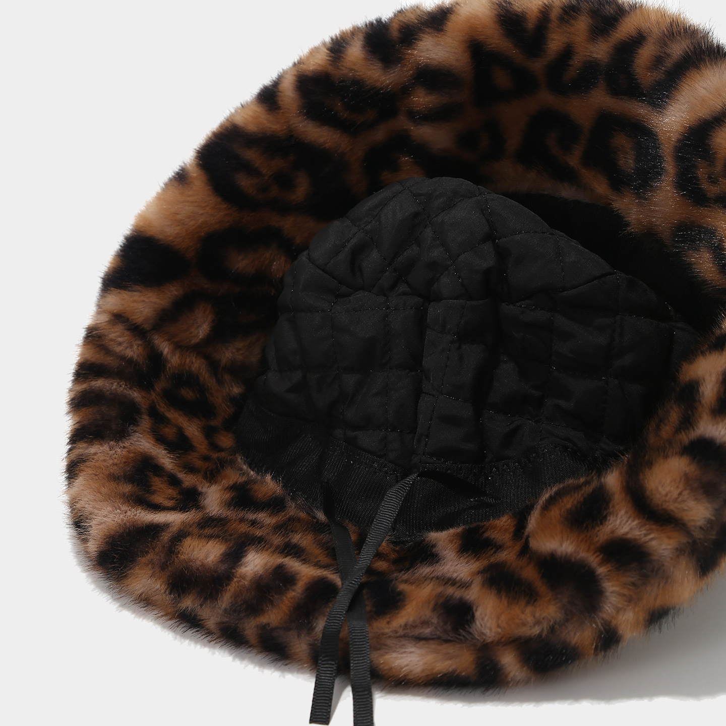 Otoño y invierno sombrero de pescador de moda femenina de estilo americano estampado de leopardo grueso calentamiento sombrero callejero de moda roja imitación sombrero de lana de visón