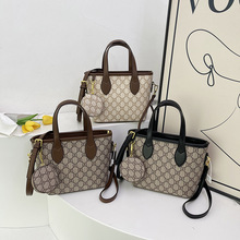 �W���͹��ϻ��������ذ�2026�r��ӡ���˻@�ӕr�г����羳Ů��Bags