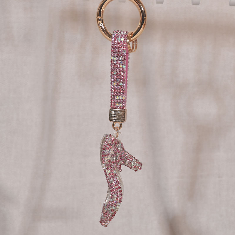 Simple Style Classic Style Solid Color Artificial Wool Alloy Inlay Rhinestones Keychain display picture 6