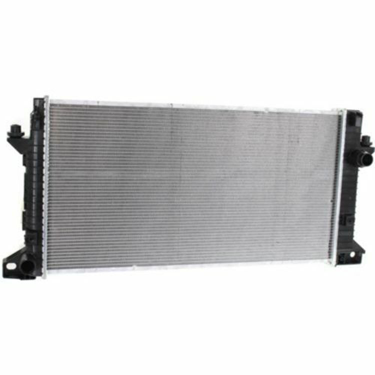 Aplicable al tanque de agua del radiador del coche F150 800*418*26 EN BL3Z8005B BL3Z8005C