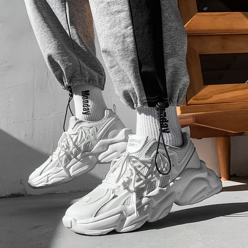 Men's Thick-Soled White Casual Running Travel Sneakers Versatile Height-Increasing Autumn Niche Popular Style