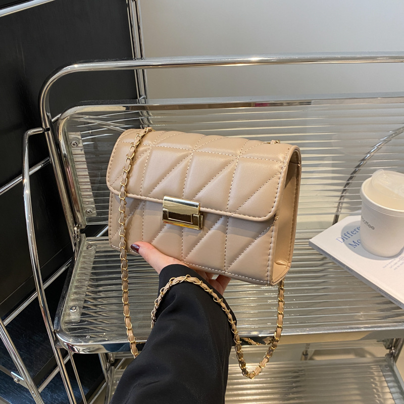 Bolso de cadena de textura de bloqueo de mujer 2024 primavera y verano versátil bolso de hombro de hombro bolso pequeño estilo coreano