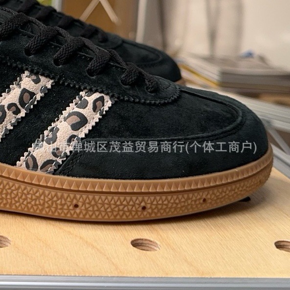 Pedido de exportación de comercio exterior R SPZL HAND baja moda zapatos de skate casuales deportivos Putian zapatos de entrenamiento