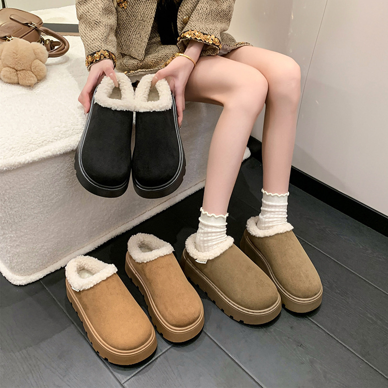 Foreign Trade Bread Platform Shoes 2025 Winter New Popular Baotou Half Slippers Thick-Soled Women's Cotton Slippers for Outer Wear Wholesale
