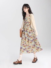 复古碎花油画感甜美可爱连衣裙套装女度假风清新开衫吊带裙两件套