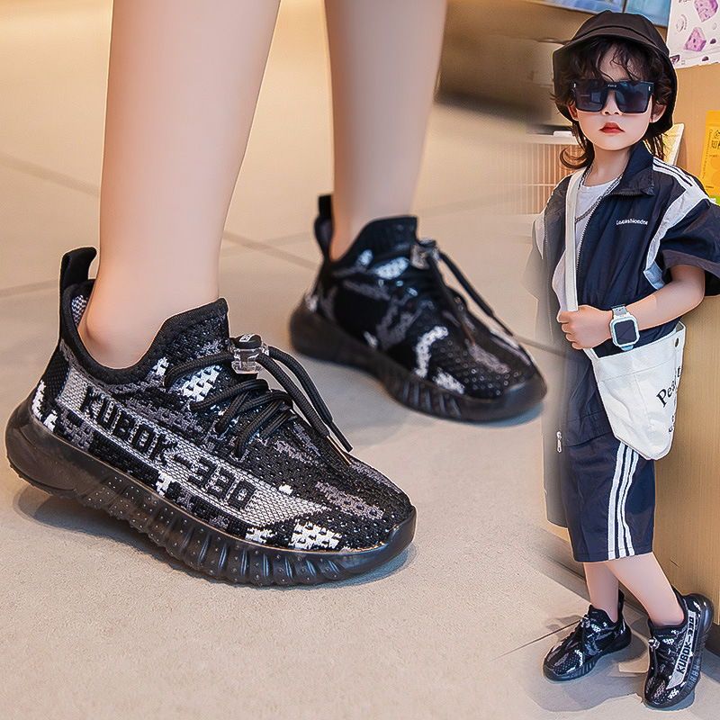 Zapatos de coco para niños primavera y otoño zapatos de red 2024 nuevos zapatos transpirables para niños zapatos de corrida para niños casuales