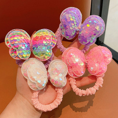 子供のスパンコールのリボンは女の子を傷つけません。