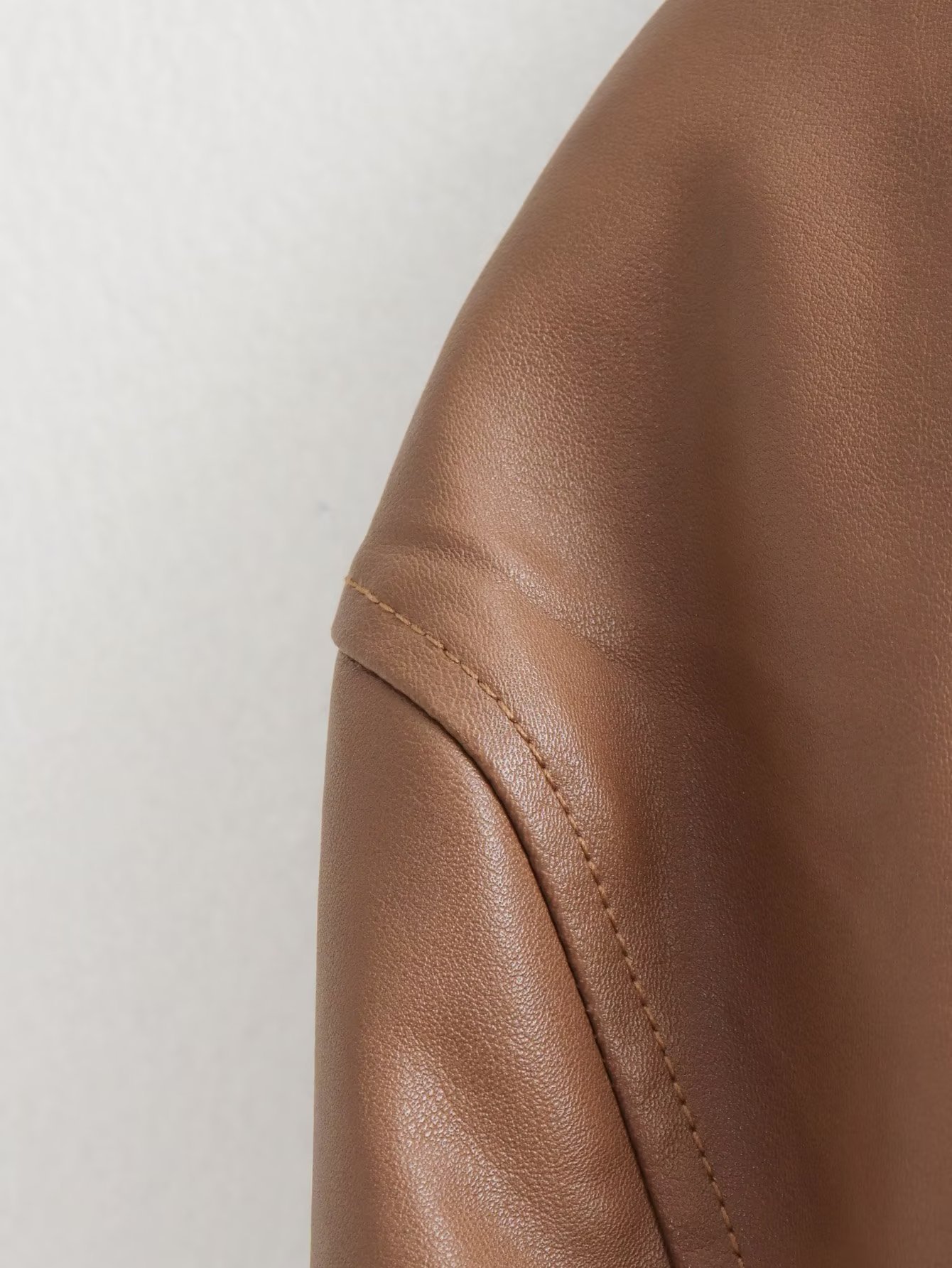 Title 8, Chaqueta Corta de PU para Mujer Elegante y Vers...