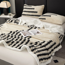 秋冬保暖云杉绒多功能毛毯绒毯阳离子羊羔绒菱格毯子床盖毯亚马逊