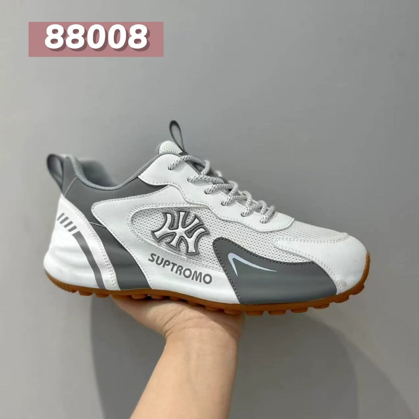 Новая мужская обувь в китайском стиле, новая повседневная спортивная обувь для походов, выбор влиятельных лиц Douyin Kuaishou, повседневная обувь, цельная прямая доставка