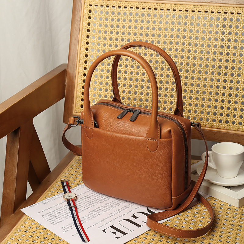 Women's Large Capacity New Genuine Leather Retro Commuter Boston Square Bag Casual Simple Luxury Handbag - Thumbnail 6