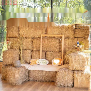 Stack dry rice farmhouse happy rice round square stack wedding shooting outdoor park decoration props