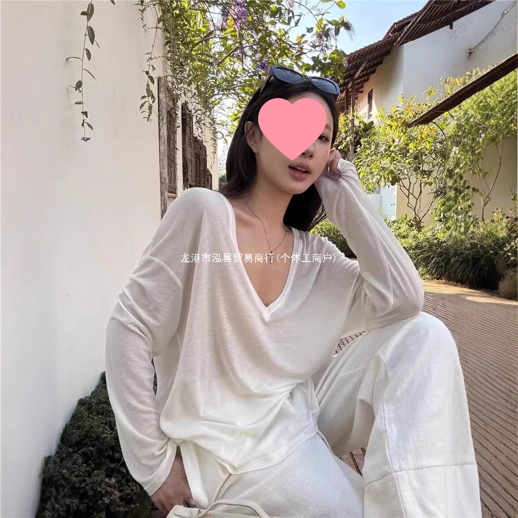 薄款微透v领长袖T恤女装2025夏季宽松防冰丝晒罩衫休闲罩上衣白色